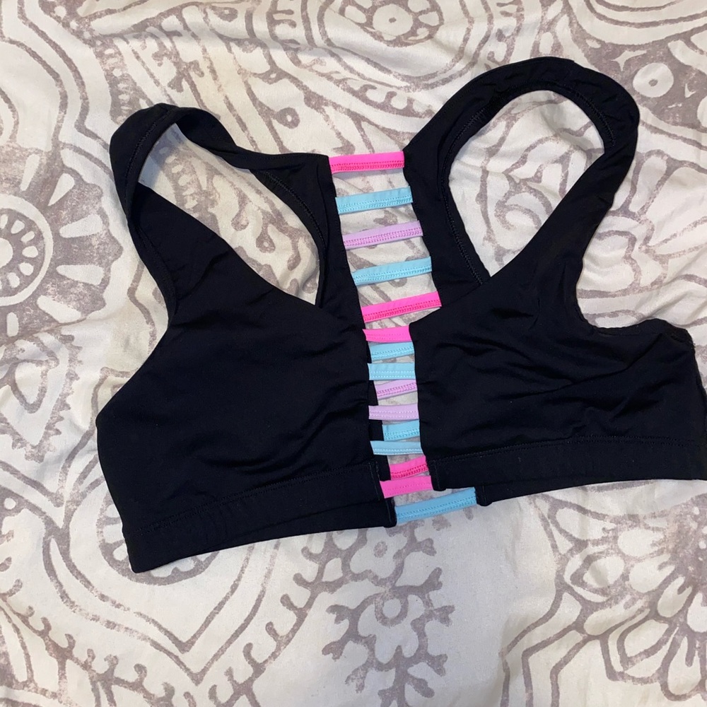 Sports bra